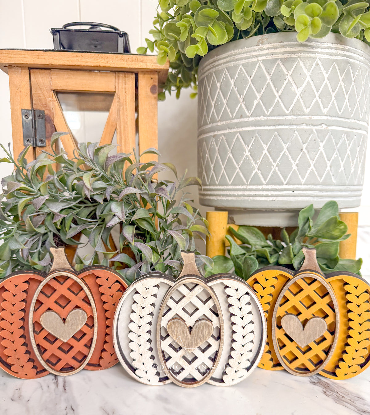 Sweater Pumpkin shelf sitters