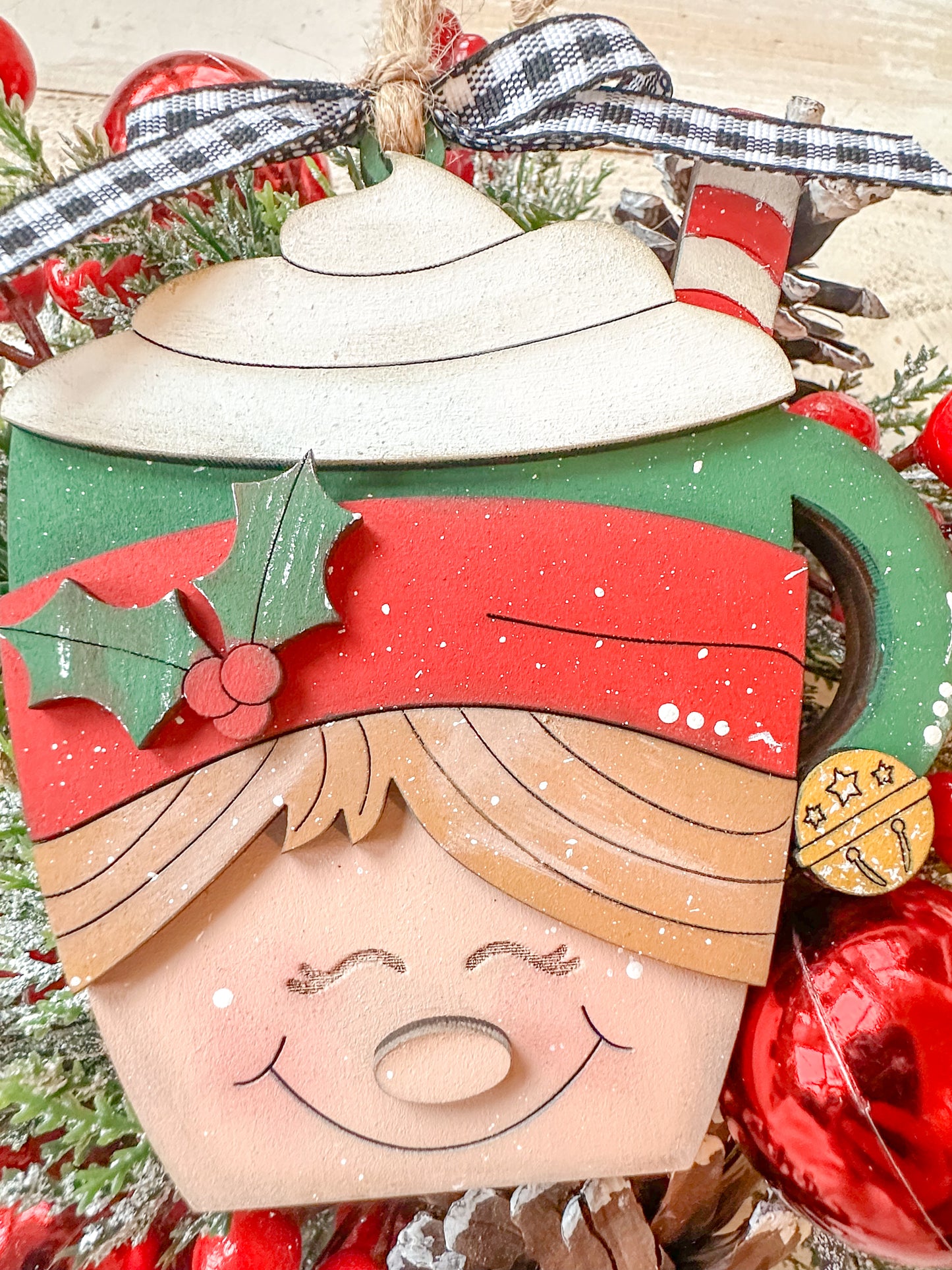 Elf Face Mug Ornament with gift card holder