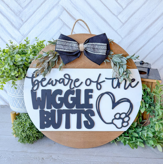 beware of the wiggle butts 18 inch dog door round