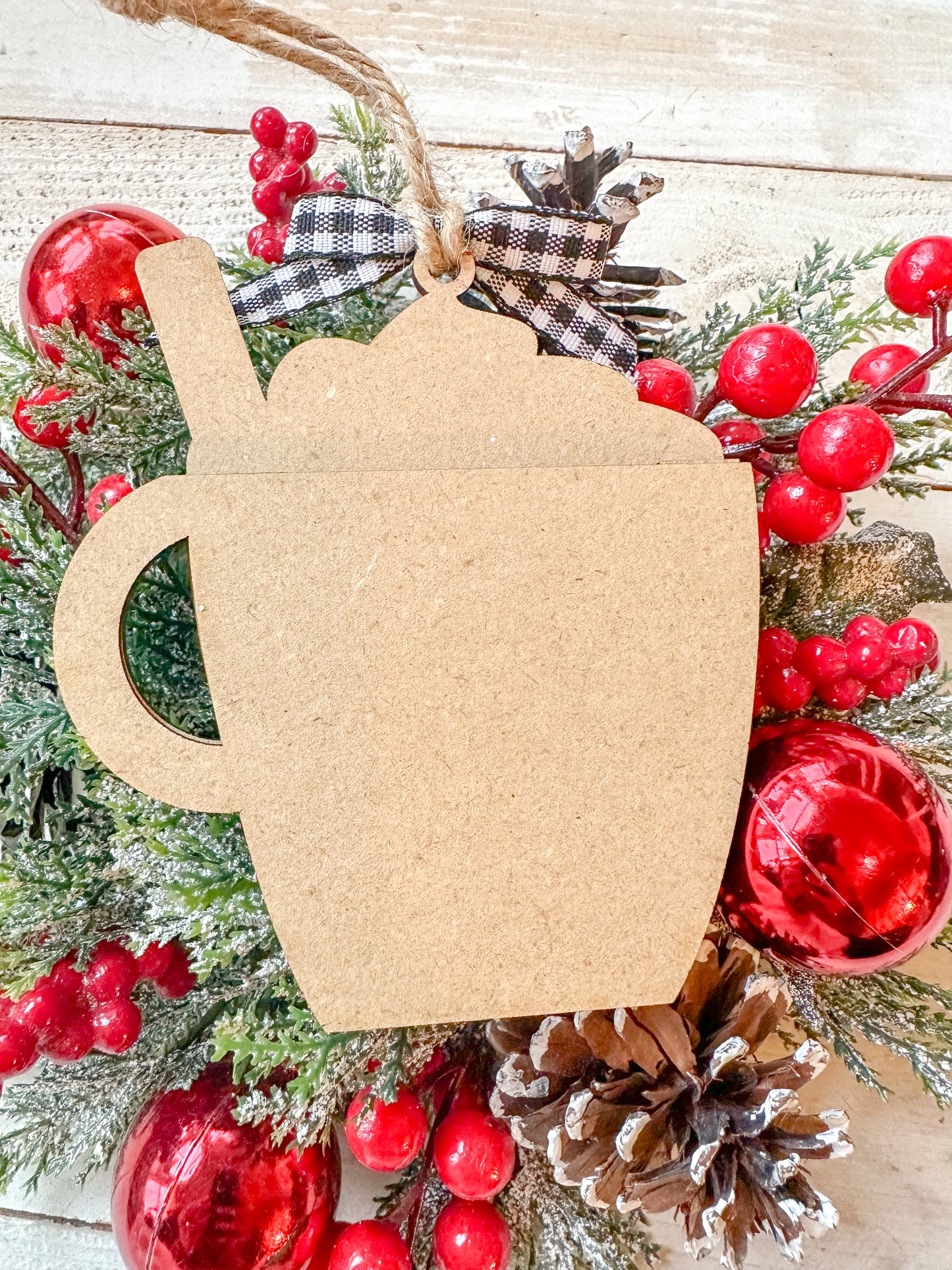 Elf Face Mug Ornament with gift card holder