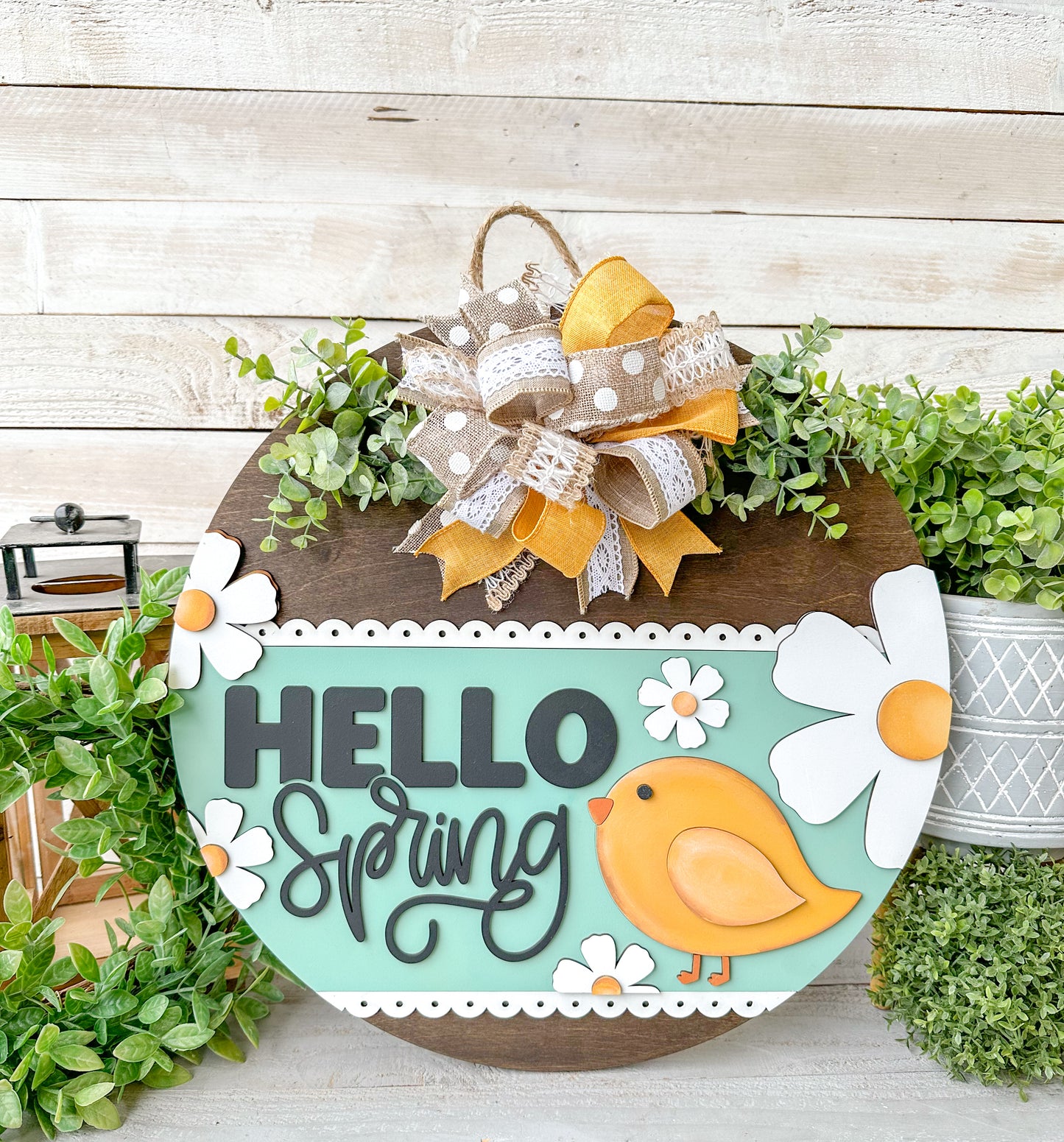 Hello spring chick wood round