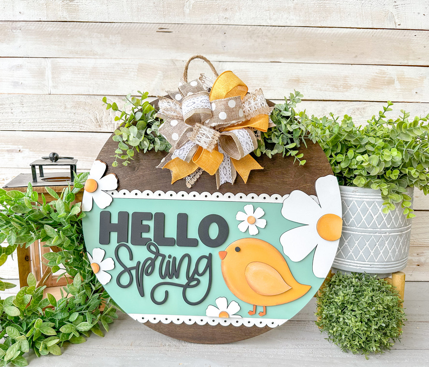 Hello spring chick wood round